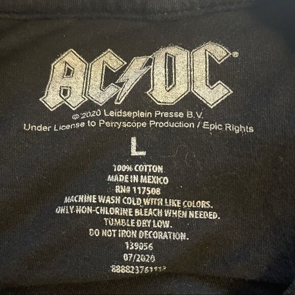 Large AC/DC Black-Gold SS Stamp Label T-Shirt - Picture 2 of 5